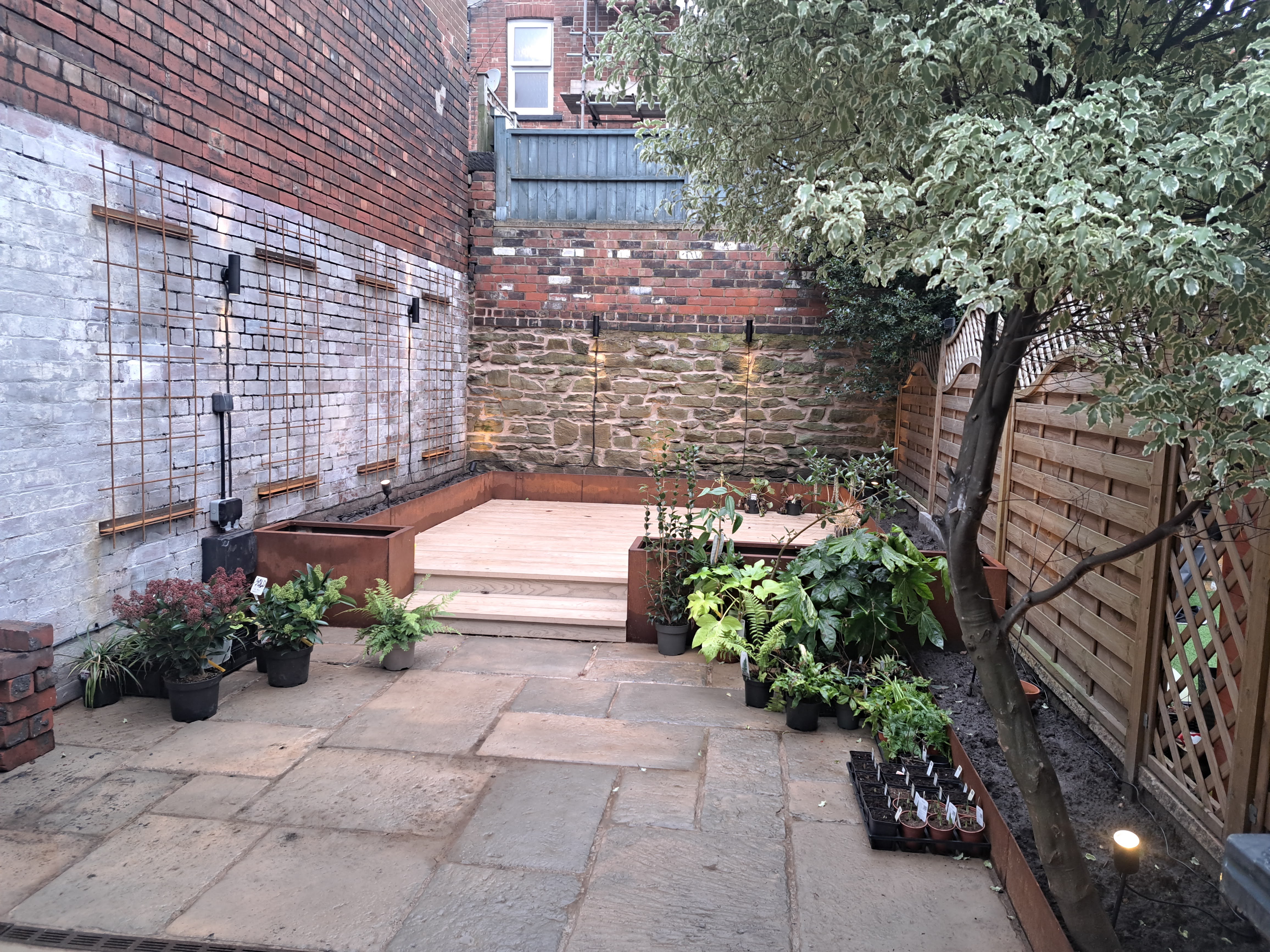 Garden Lighting Design and Installation